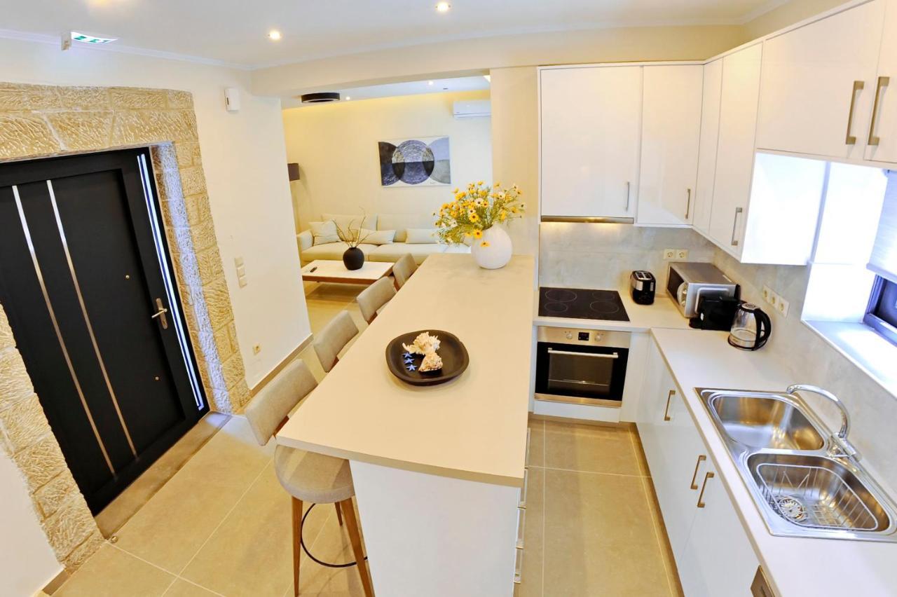 ניקיאנה Ionian Stone Luxury Villa מראה חיצוני תמונה