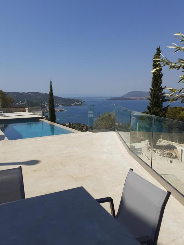 ניקיאנה Ionian Stone Luxury Villa מראה חיצוני תמונה